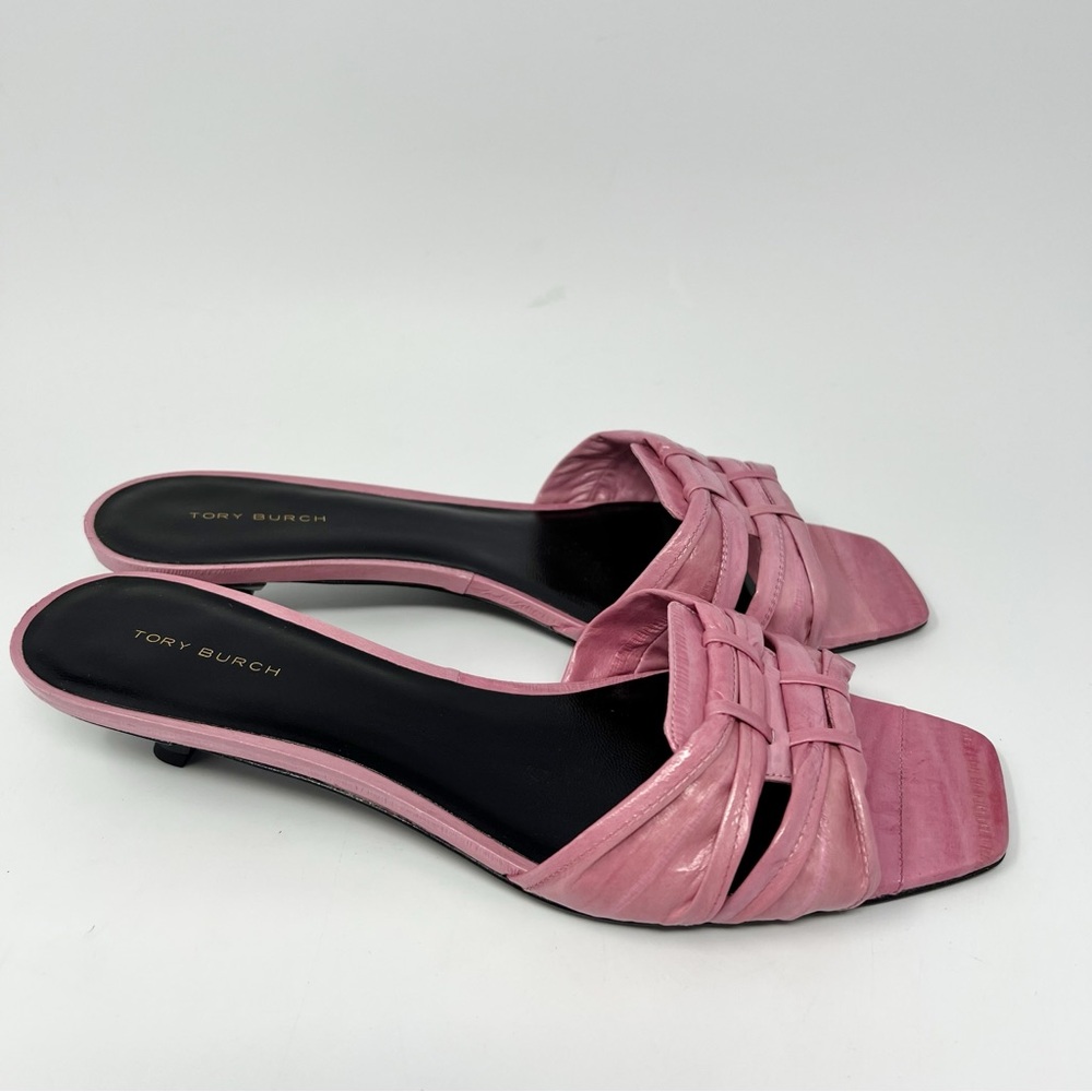 Tory Burch Ruched Sandals
Size 9.5 - Picture 5 of 11